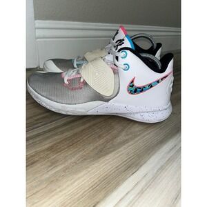 Nike Kyrie Flytrap 3 South Beach shoes Men's Size 9